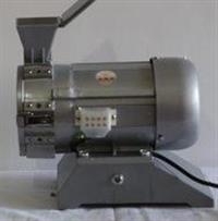 电动粉碎机  粮食电动粉碎机 